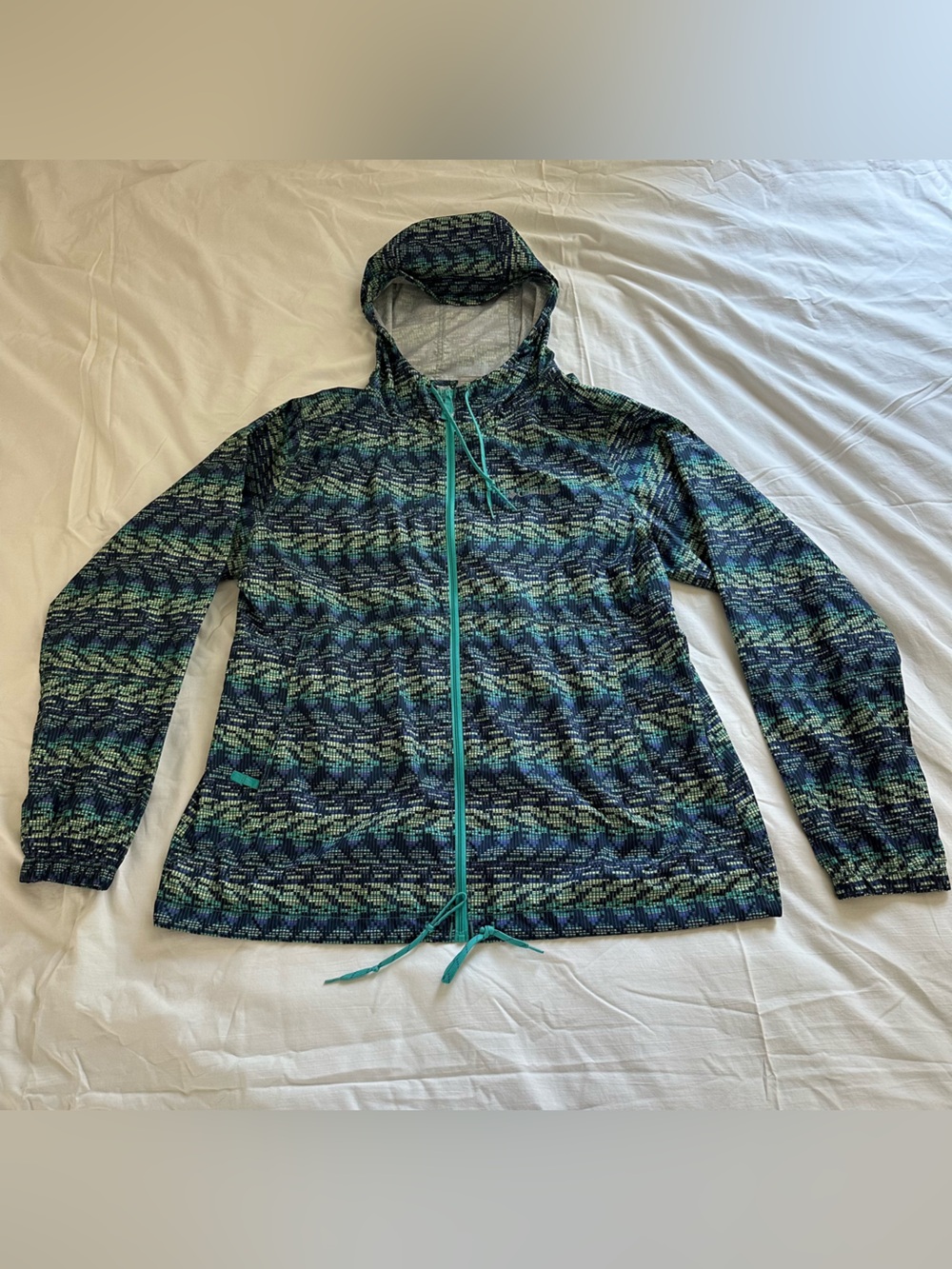Columbia windbreaker